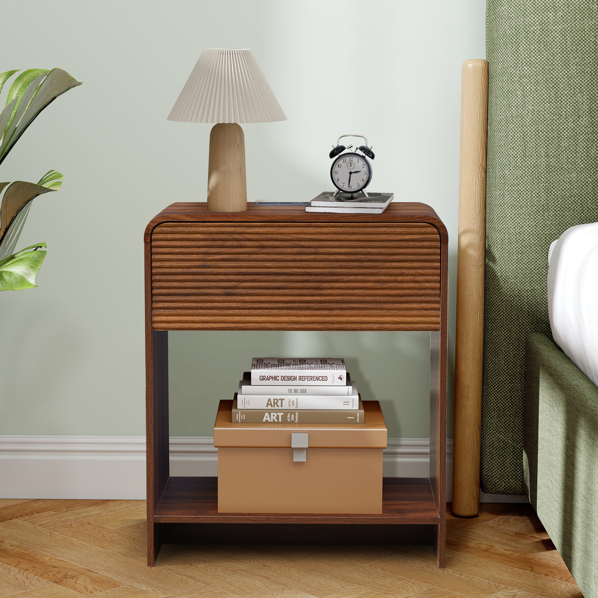 Wirrytor Farmhouse Natural Oak Fluted Nightstands, Mid-Century Chic End Table with Drawer and Open Shelf Storage, Curved Edge Bedside Table for Bedroom Living Room