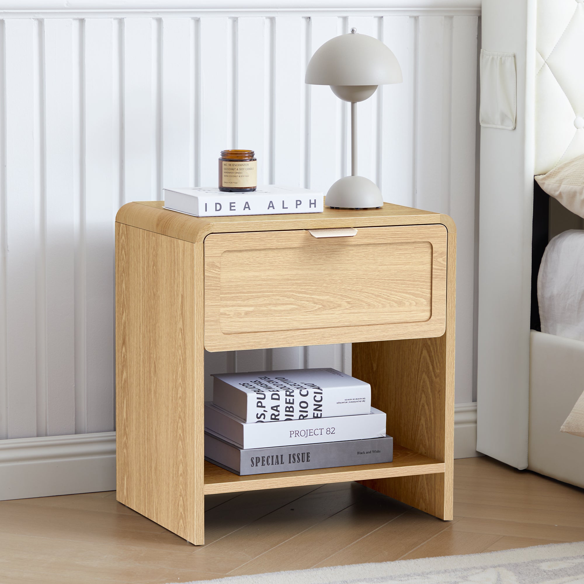Wirrytor Farmhouse Natural Oak Fluted Nightstands, Mid-Century Chic End Table with Drawer and Open Shelf Storage, Curved Edge Bedside Table for Bedroom Living Room