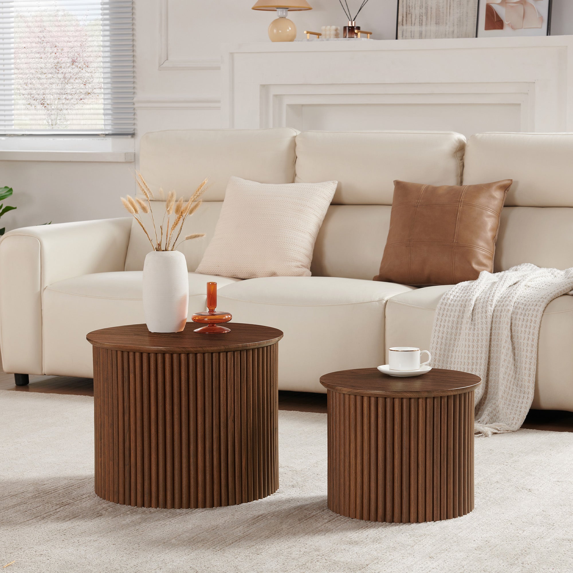 Wirrytor Rattan Round Coffee Table with 2-Tier Wood Storage